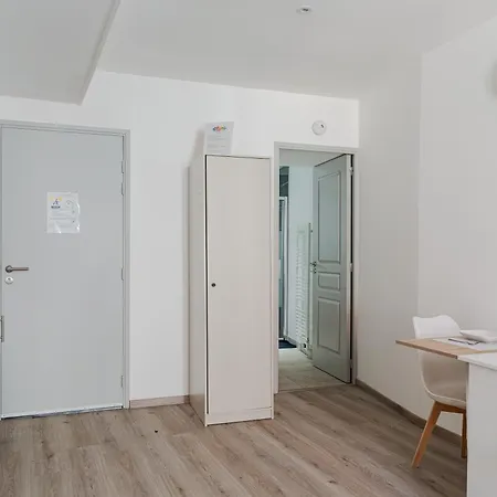 Cozy - Near Train Station & Center - Futuroscope 4 *