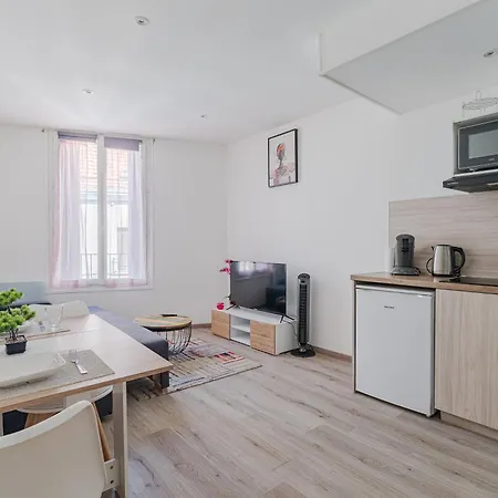 아파트 Cozy - Near Train Station & Center - Futuroscope 4 샤틀레로