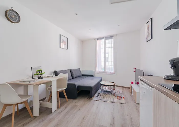 Apartamento Cozy - Near Train Station & Center - Futuroscope 4 *